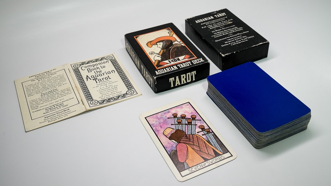 1975 Aquarian tarot deck (third edition)